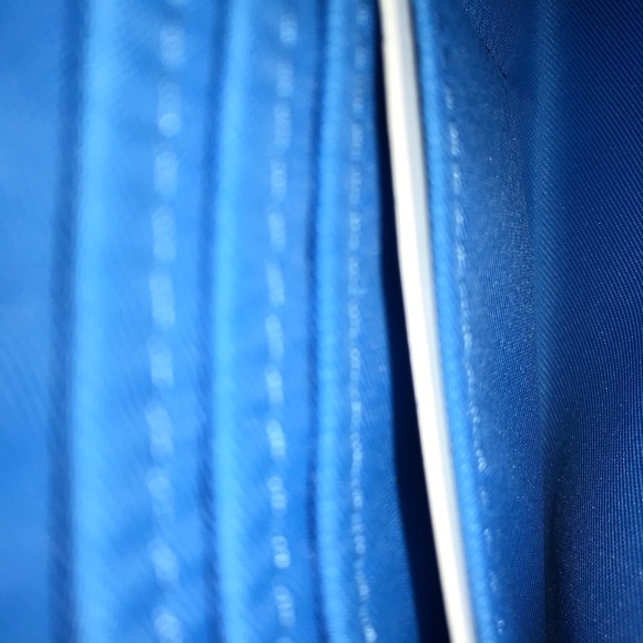 Large Coach pebbled leather double zip wallet - Picture 3 of 4